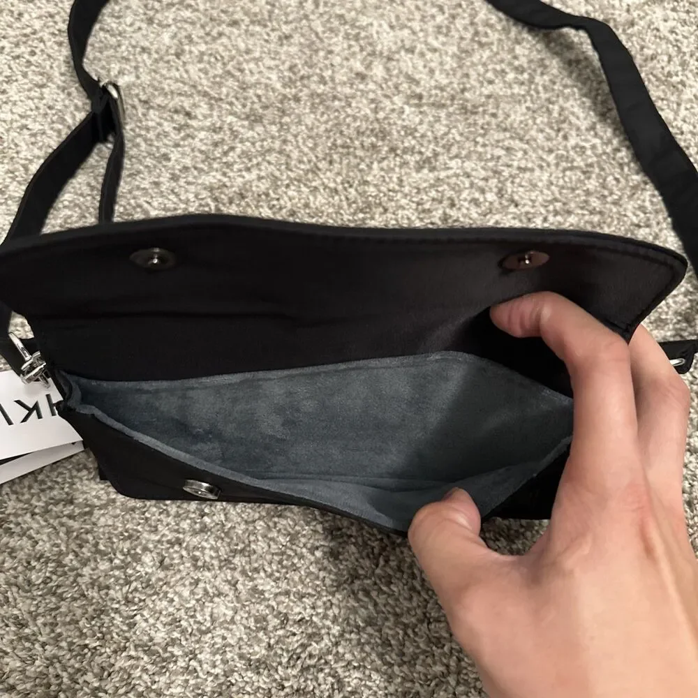 IHKWIP The XL Wear Everywhere RFID Wallet Crossbody With Wristlet Black NWT